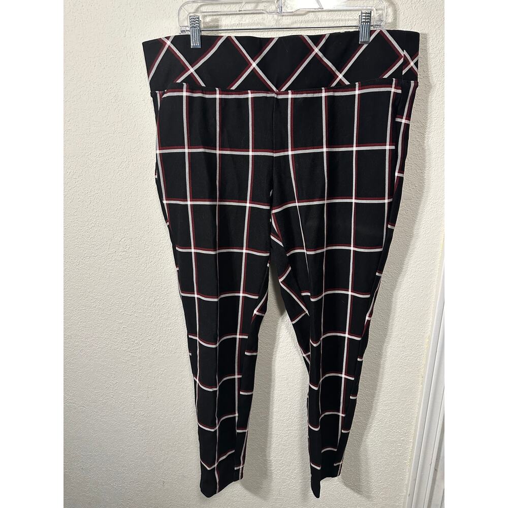 Torrid Sz 2 2X Pixie Skinny Studio Luxe Ponte High Rise Pant Red Black Plaid
